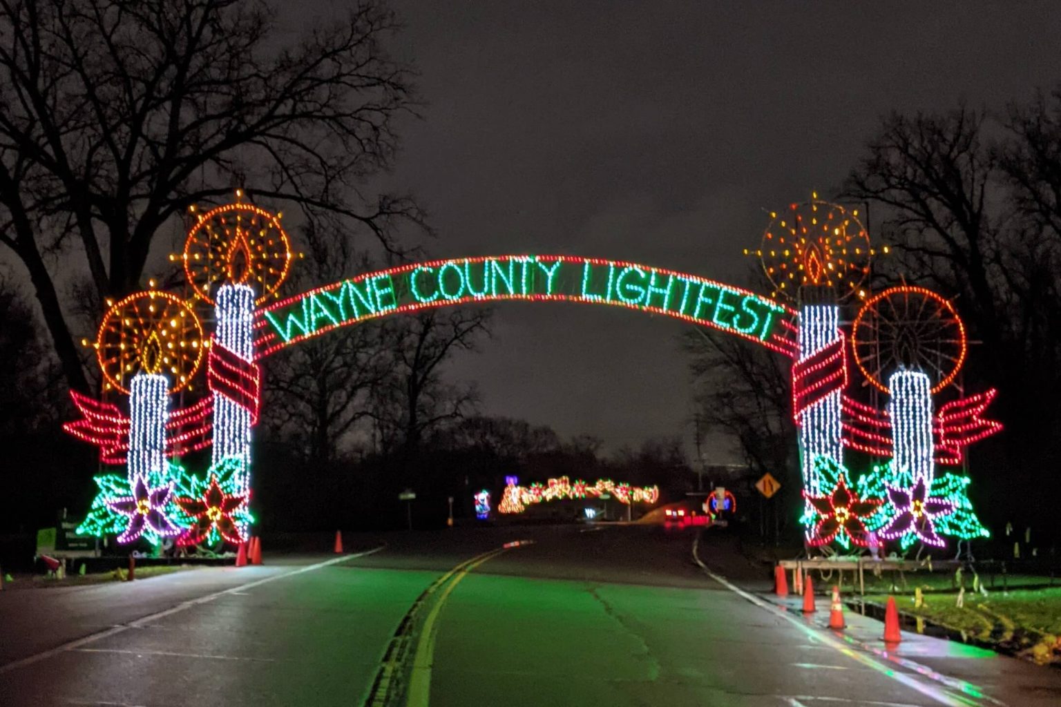 2020 Wayne County Lightfest Lights Up Hines Drive LittleGuide Detroit