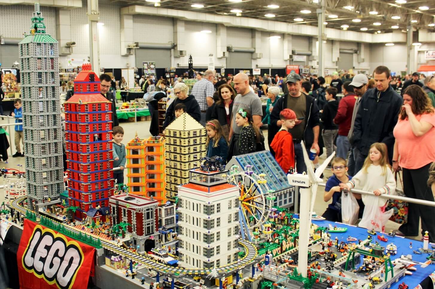 5 Places To Take LEGO® Loving Kids In Metro Detroit - LittleGuide Detroit