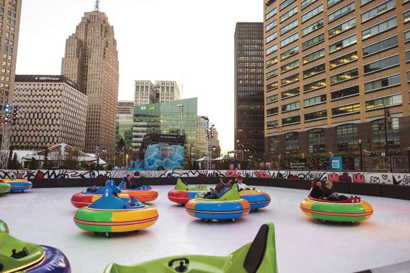 10 KIDFRIENDLY THINGS TO DO IN DETROIT DURING THE HOLIDAYS