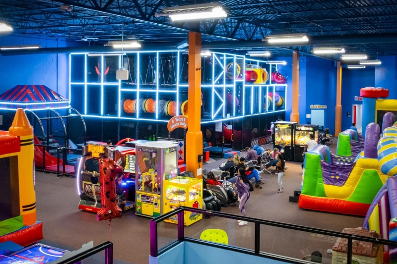 Bounce It Up Livonia est une visite incontournable pour les familles du