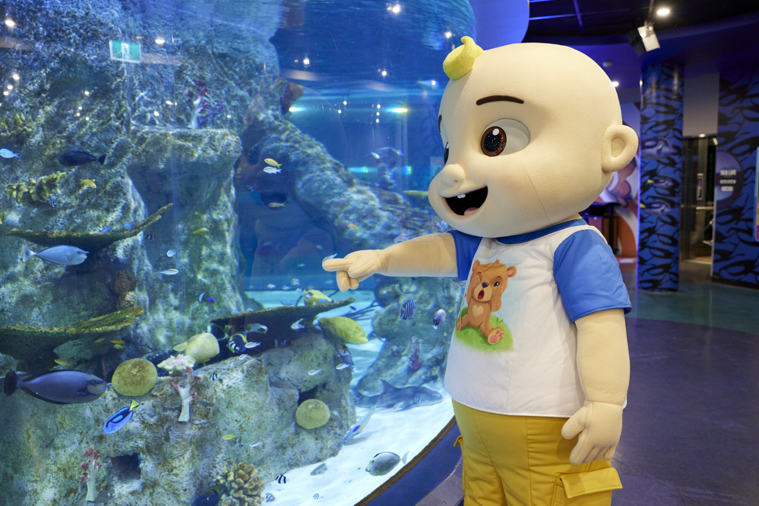 Sing-along with CoComelon at SEA LIFE Michigan This Summer