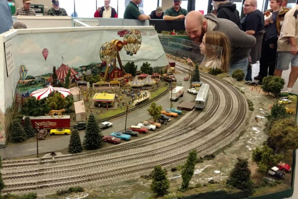 Lansing Train Show and Sale LittleGuide - LittleGuide Detroit Train Show Lansing Michigan State University 1 1024x683 