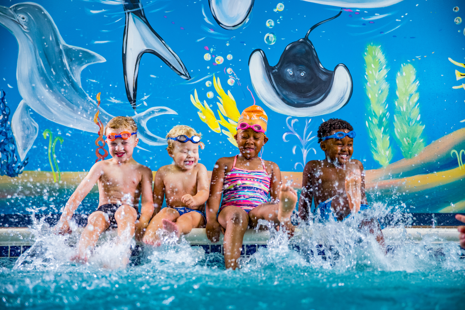 littleguide-detroit-and-goldfish-swim-school-team-up-to-give-away-free