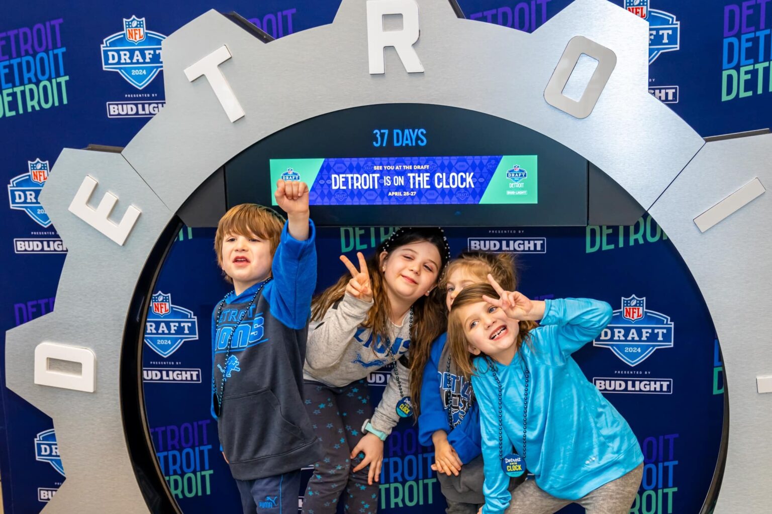 10-things-to-do-with-kids-in-detroit-during-the-nfl-draft-littleguide