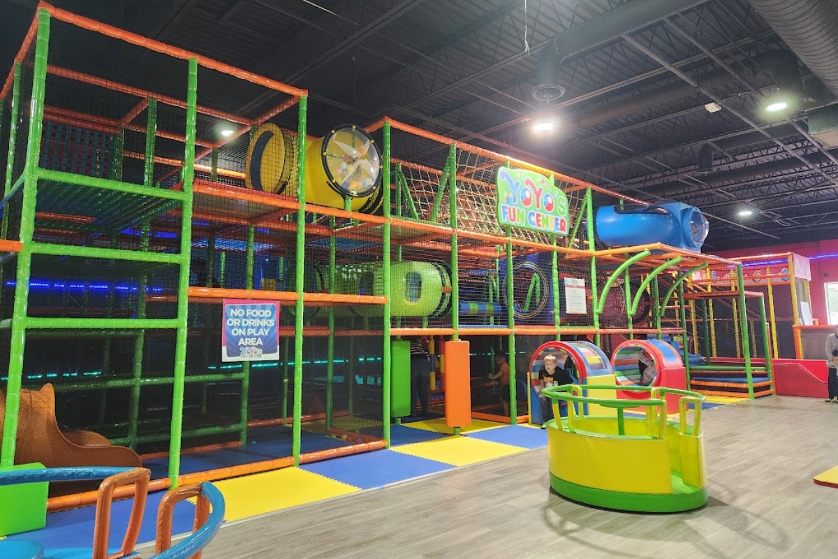 Check Out The Newly Renovated Yoyo’s Fun Center In Westland