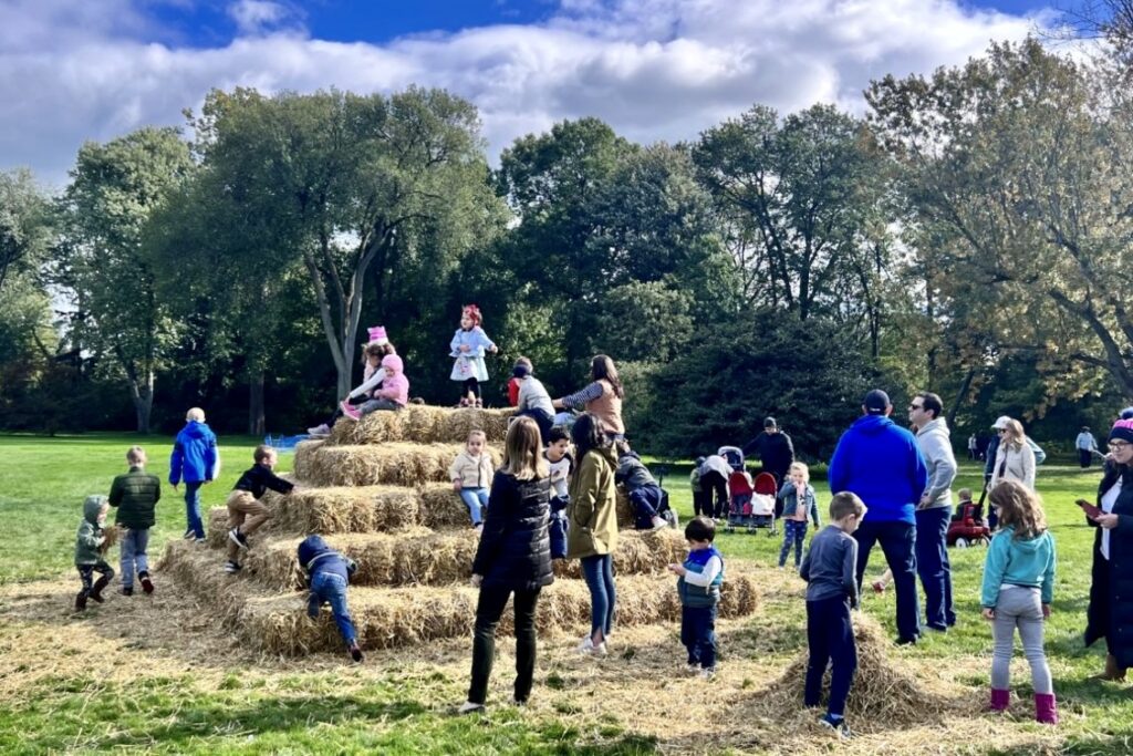 7 Family-Friendly Fall Festivals For Metro Detroit Families This ...