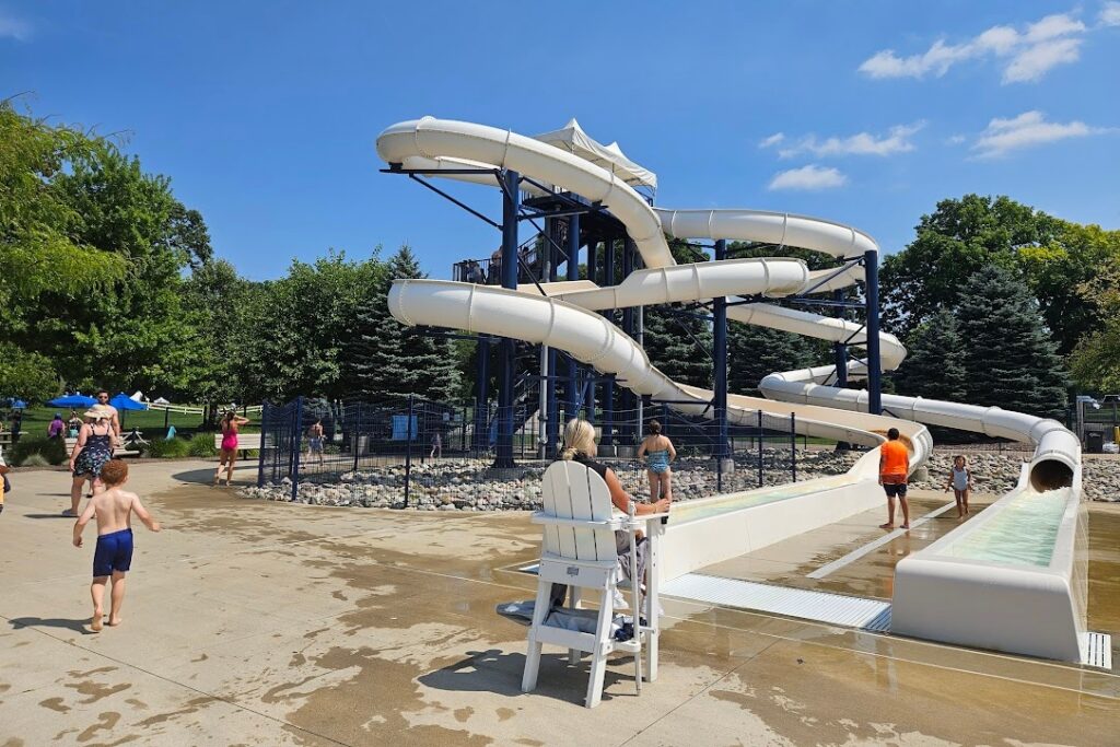 Fast Splash Detroit The Coolest Water Slides in Metro Detroit: 10 Epic Places to Make a ...