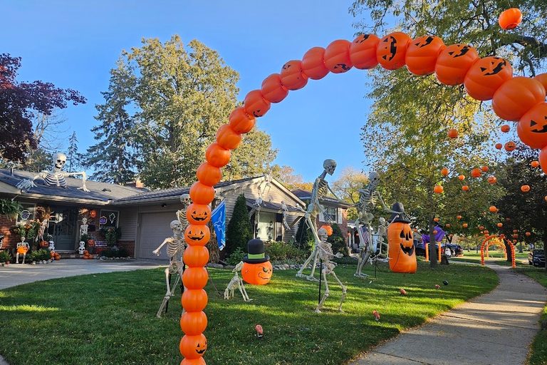 5 Reasons to Visit Trenton, Michigan This Fall: Pumpkin Lane ...